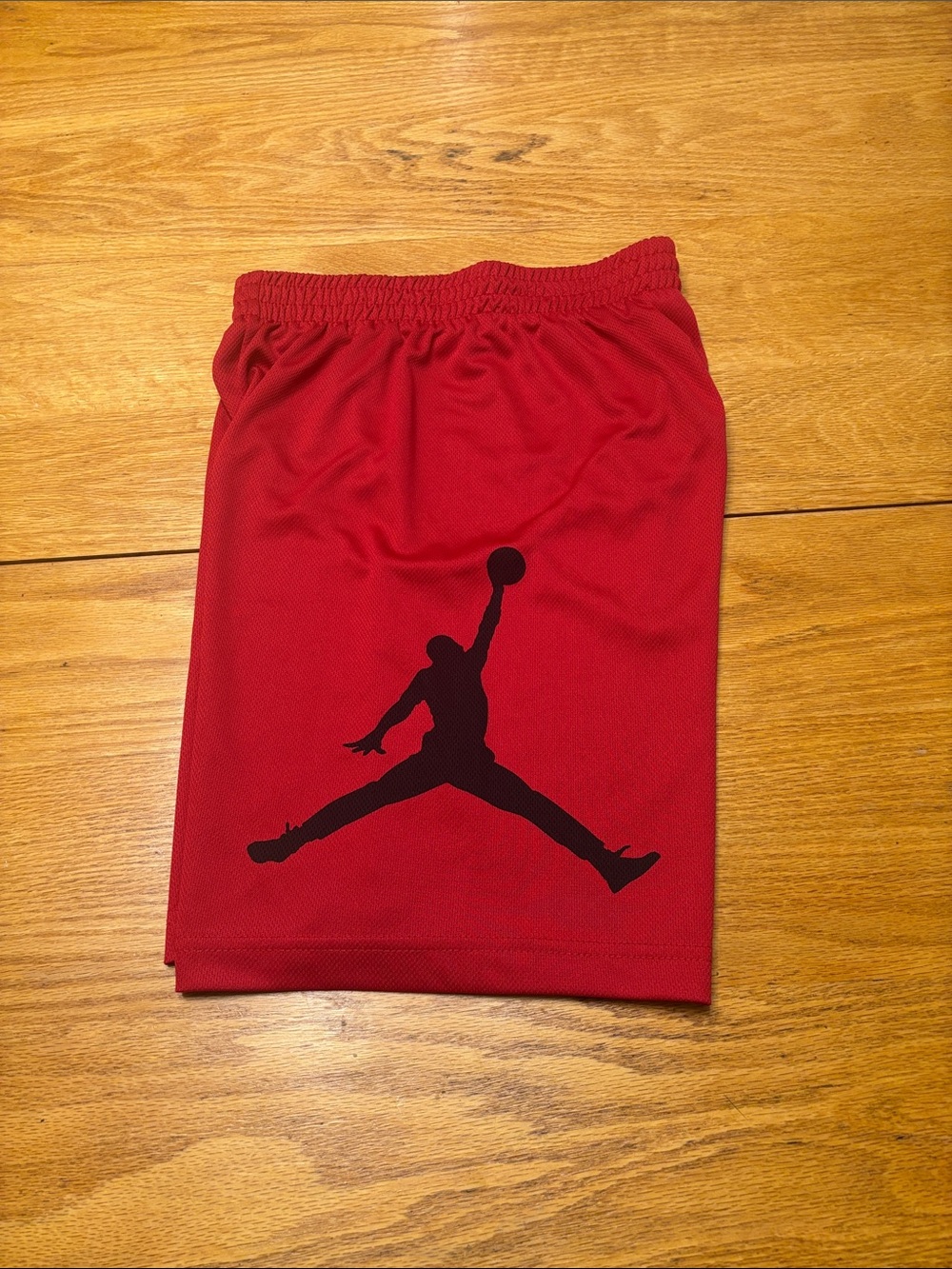 Jordan Kids Red and Black Athletic Shorts and Tee Set - Picture 13 of 13